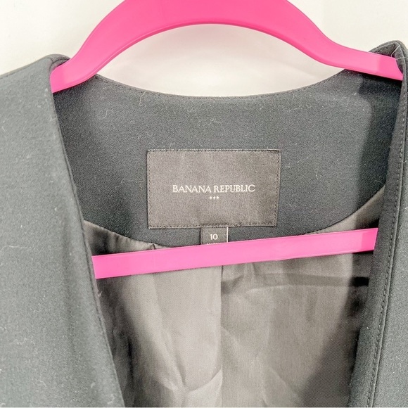 Banana Republic black blazer - Picture 3 of 5